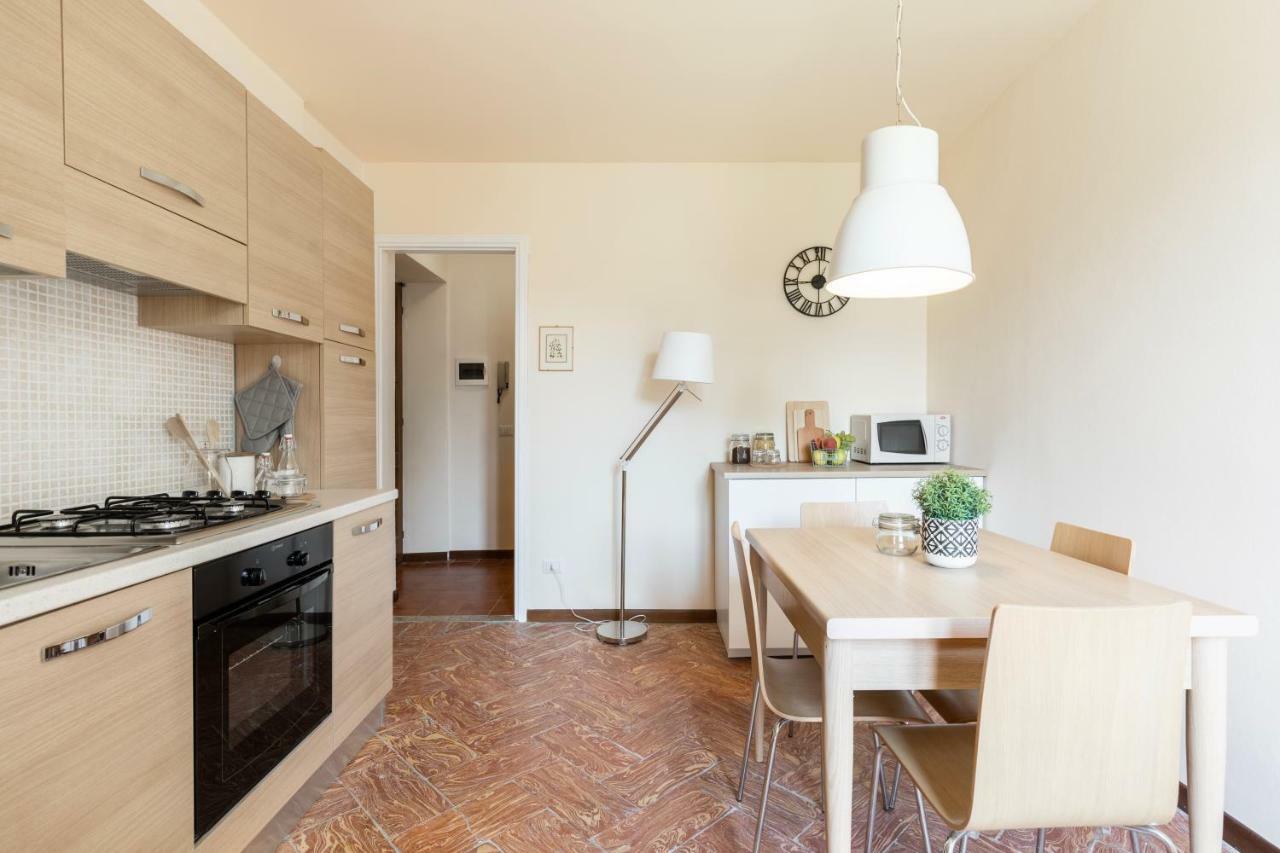 Le Rondinelle Apartment เบลลาโจ ภายนอก รูปภาพ